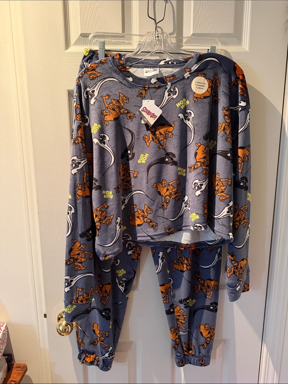 174 - Scooby-Doo Kids' Gray and Orange Pajama Set